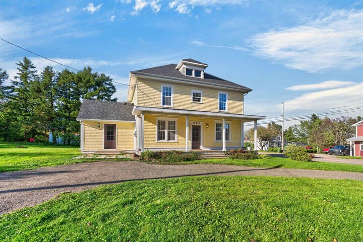 Property Photo: 1 Maple PE C0B 1M0