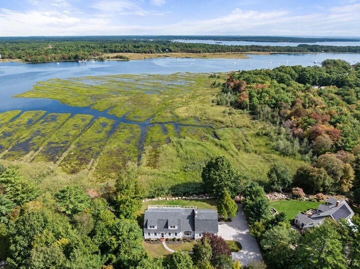 Property Photo:  44 Stoney Run Ln  MA 02738 