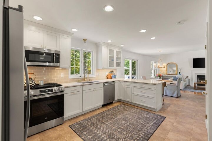 Property Photo:  13 Hilton Dr  NH 03857 
