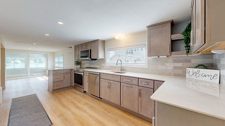 Property Photo: 11 Pond View Way 11 A MA 01532