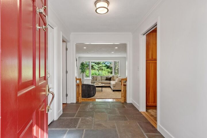 Property Photo: 39 Rollingwood Ln MA 01742