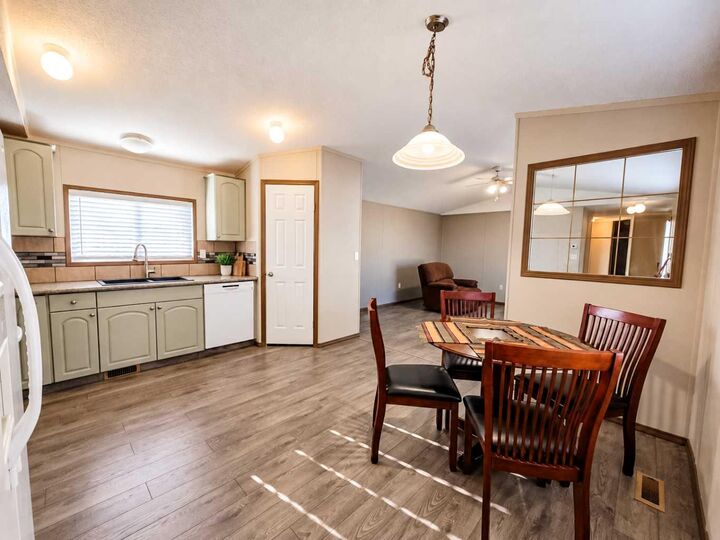 Property Photo:  810 56 119  AB T7E 1P5 