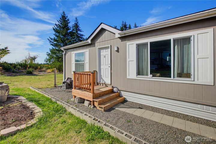 Property Photo:  7420  State Highway 3  SW 2  WA 98312 