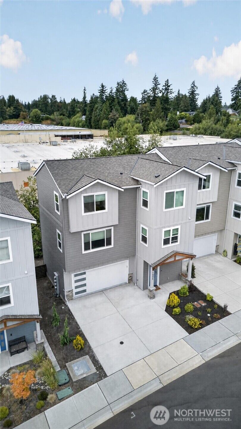 Property Photo: 1806 25th Street WA 98290