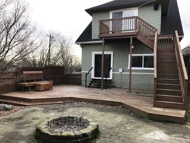 Property Photo:  1920 E Jefferson Street B  WA 98122 