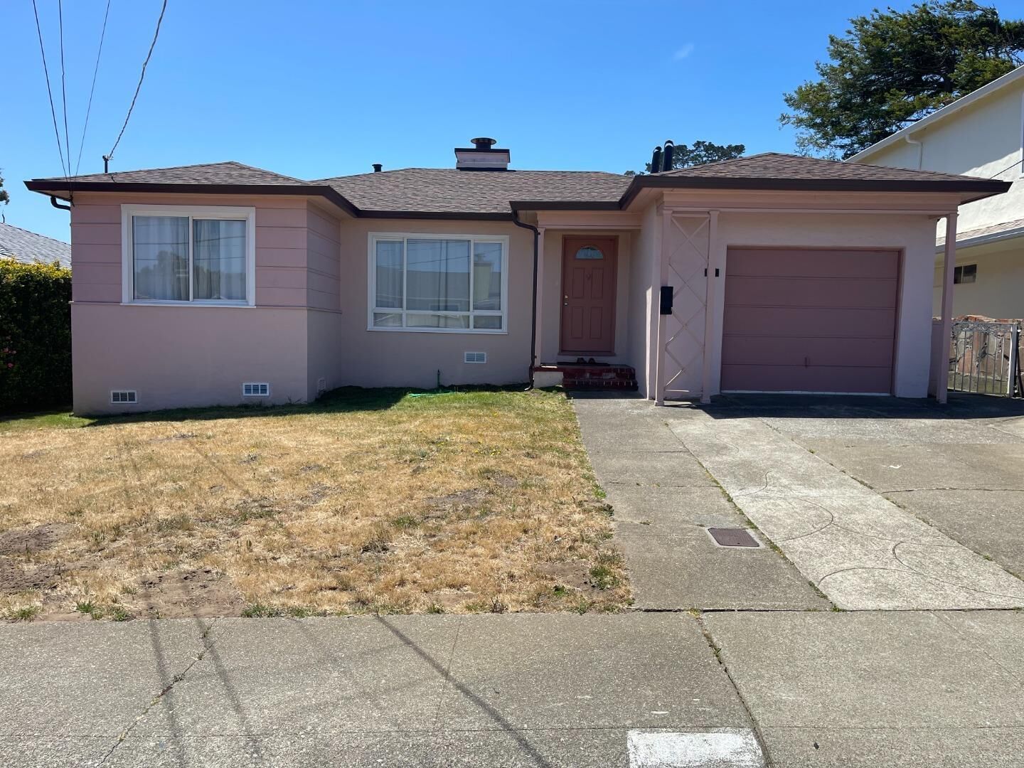 Property Photo:  627 Midway Avenue  CA 94015 