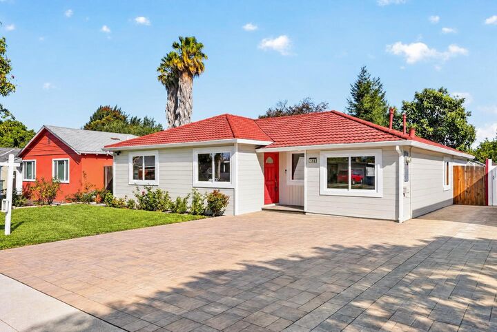 Property Photo:  586 Borregas Avenue  CA 94085 