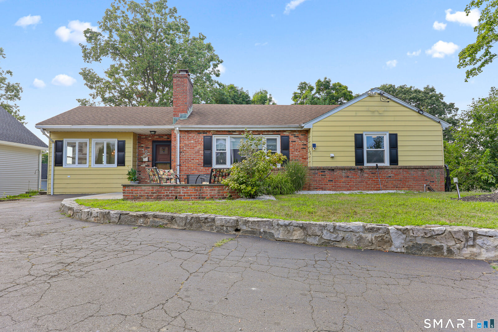 Property Photo:  12 Rockland Place  CT 06831 