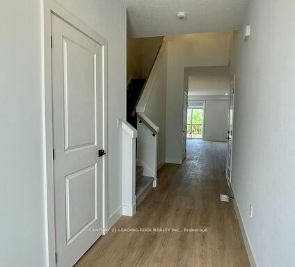 Property Photo: 1870 Aldersbrook Gate 23 ON N6G 3X4