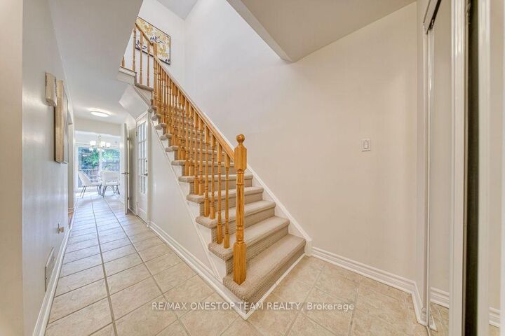 Property Photo:  1376 Hazel McCleary Drive  ON L6J 7B1 