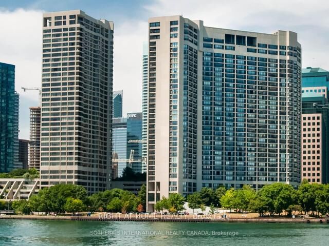 Property Photo:  33 Harbour Square 2431  ON M5J 2G2 