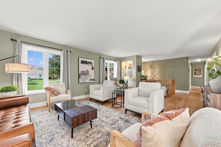 Property Photo:  176 Ashley Street  ON K0K 2B0 
