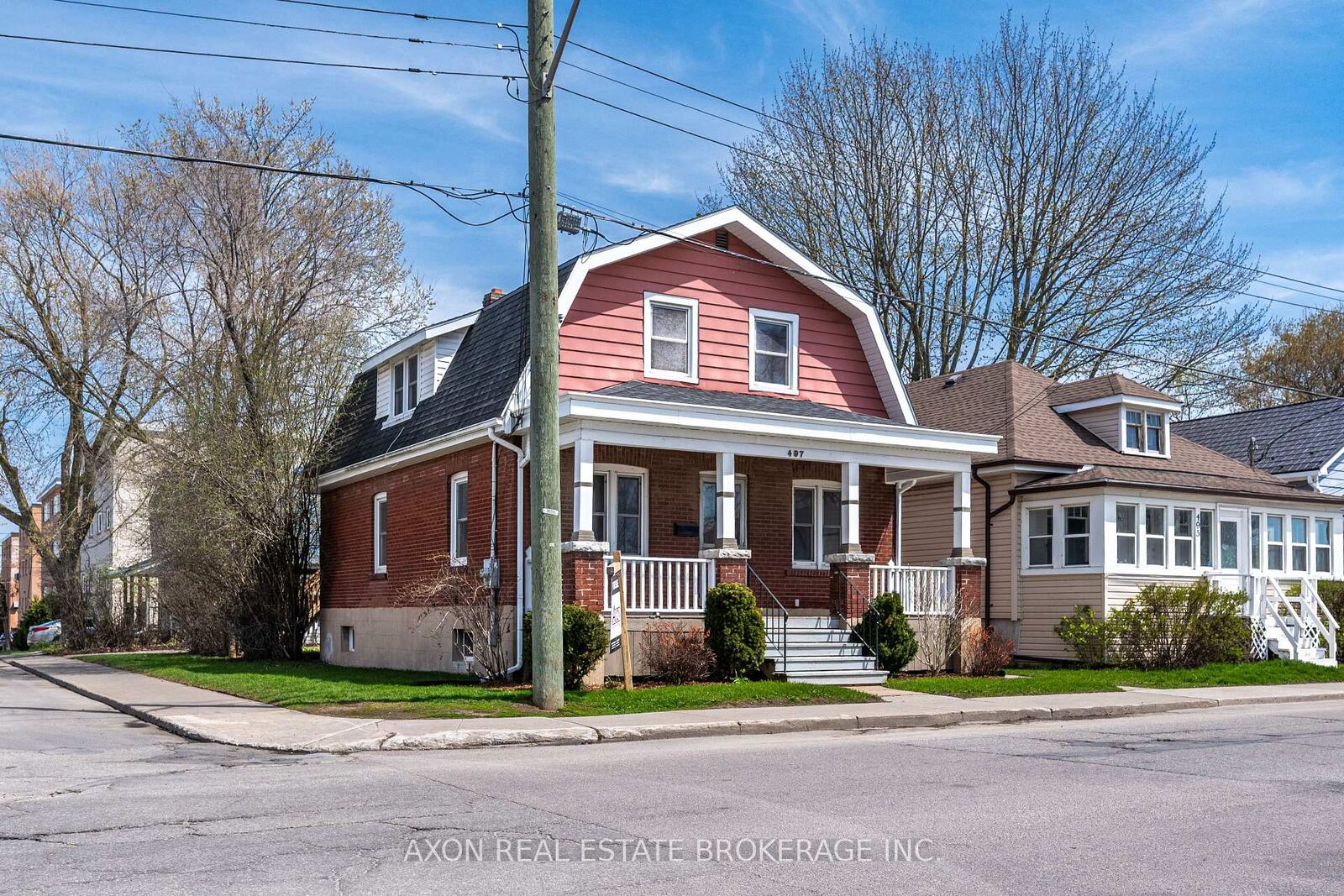 Property Photo:  497 Alfred Street  ON K7K 4J4 