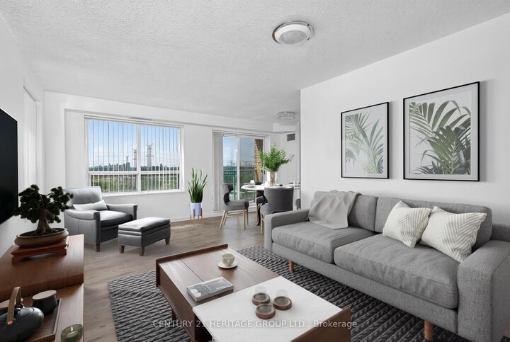 Property Photo:  39 Oneida Crescent 1017  ON L4B 4T9 