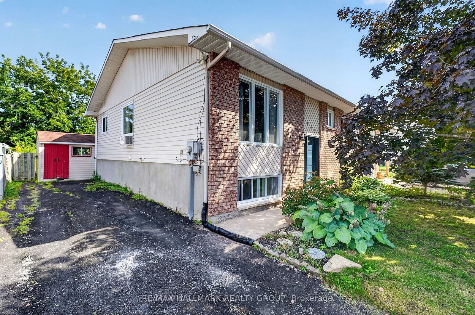 Property Photo:  430 Dalrymple Drive  ON K4K 1G6 