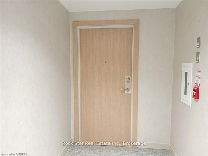 Property Photo:  1195 The Queensway N/A 418  ON M8Z 0H1 