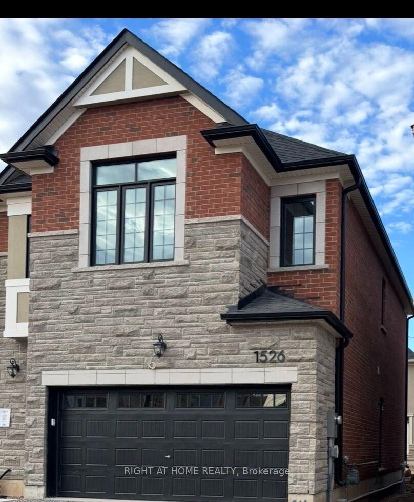 Property Photo:  1526 Zilio Terrace Lower Level  ON L9E 2H8 