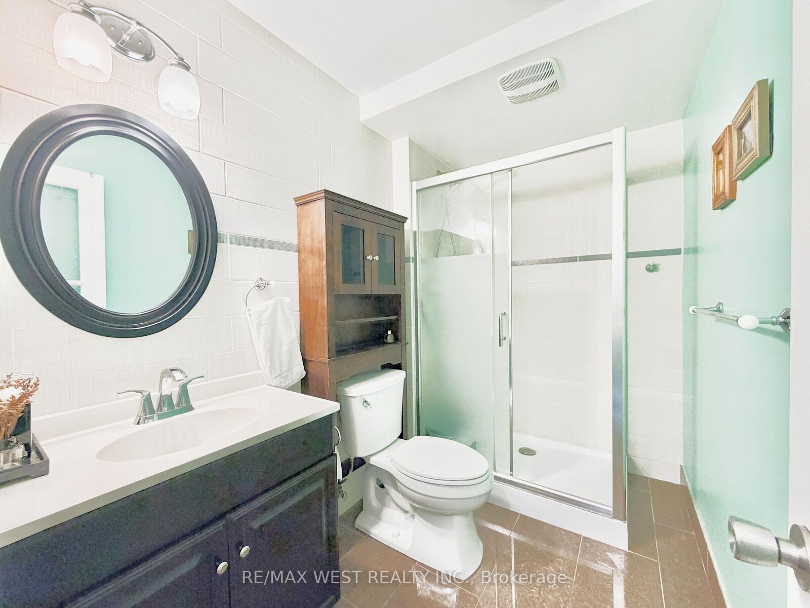 Property Photo:  63 Summerside Crescent  ON M2H 1W9 