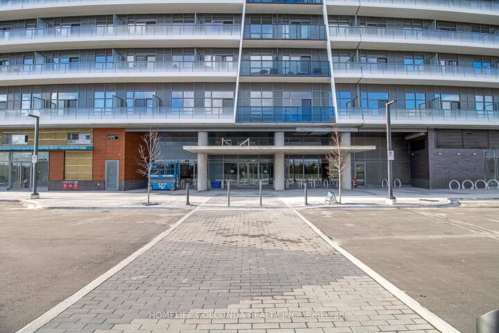 Property Photo:  30 Upper Mall Way 2507  ON L4J 0L7 