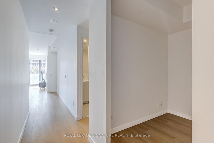Property Photo:  12 Bonnycastle Street 224  ON M5A 0C8 