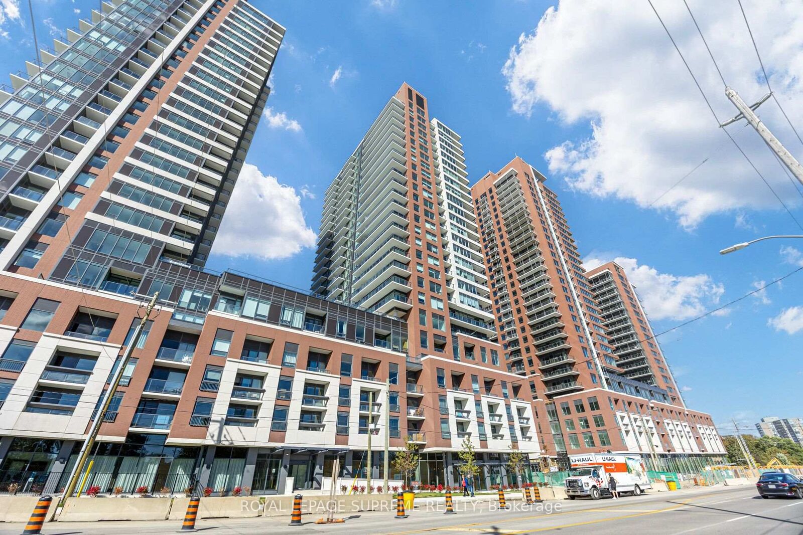 Property Photo:  4010 Eglinton Avenue W 412  ON M9A 0G5 