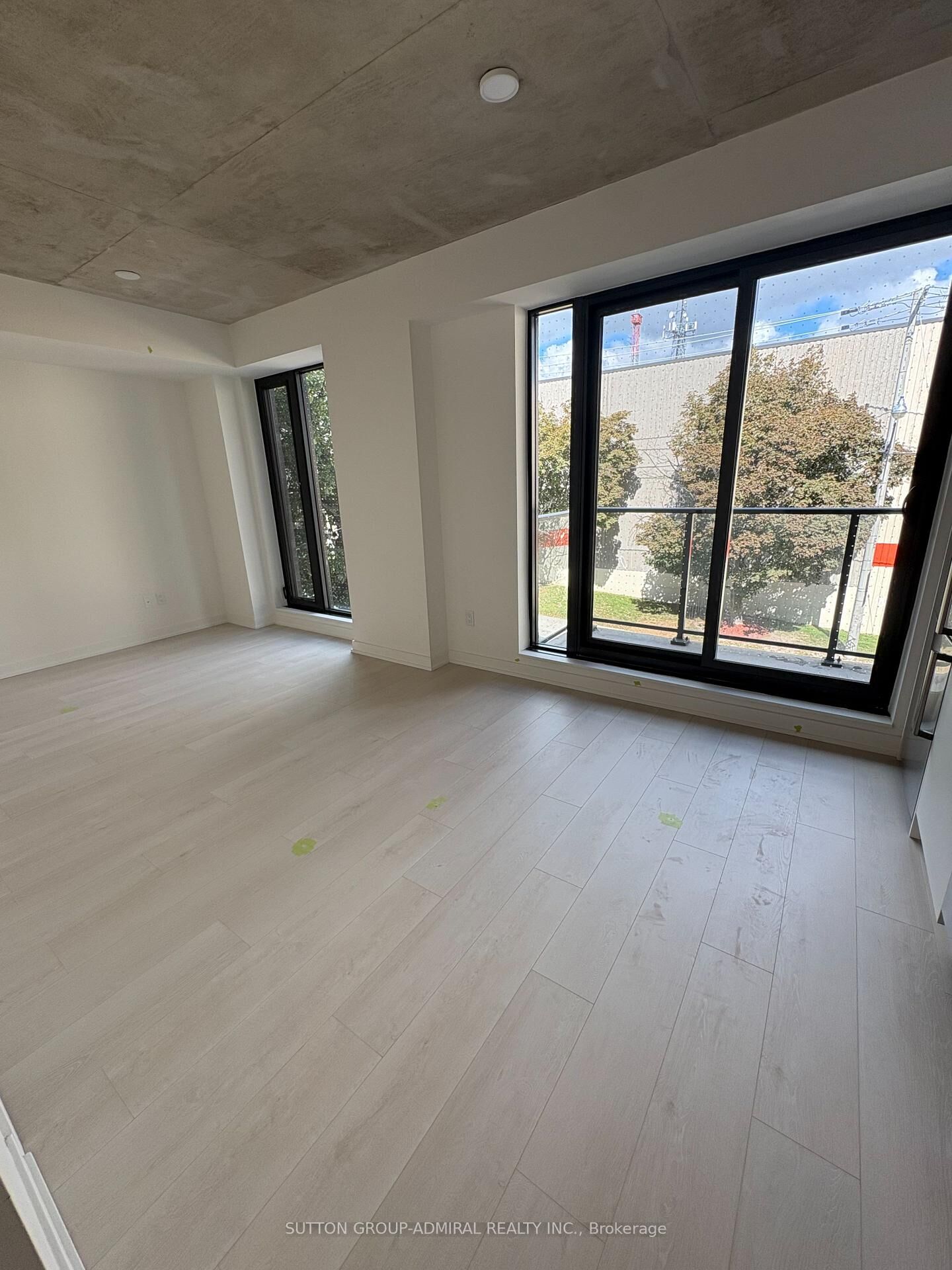 Property Photo:  1 Vine Avenue 313  ON M6P 0C8 