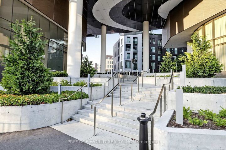 Property Photo:  25 Adra Grado Way 1701  ON M2J 0H6 