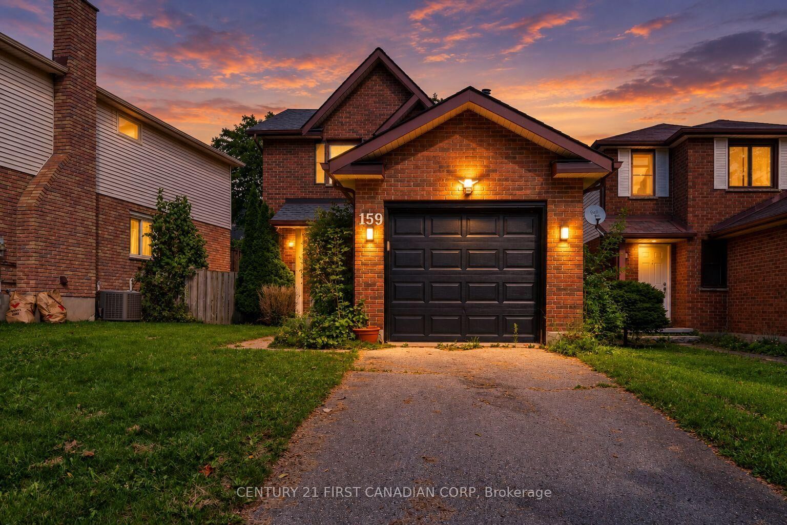 Property Photo:  159 Walmer Gardens  ON N6G 4H6 