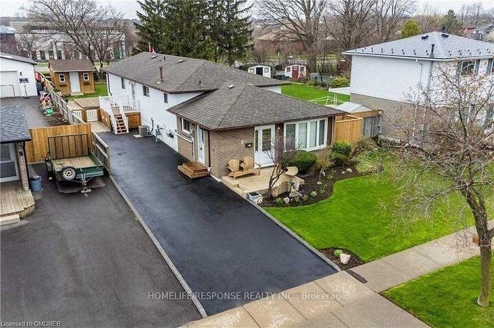 Property Photo:  7 Belleau Street Upper  ON L8J 1N1 