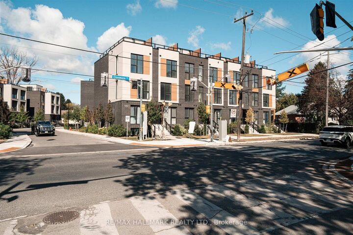 Property Photo:  178 Clonmore Avenue 7  ON M1N 1Y1 