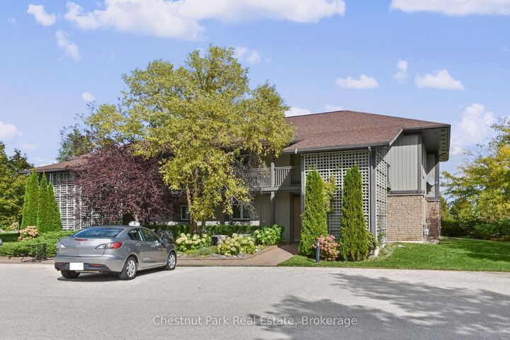 Property Photo:  658 Johnston Park Avenue  ON L9Y 5C7 