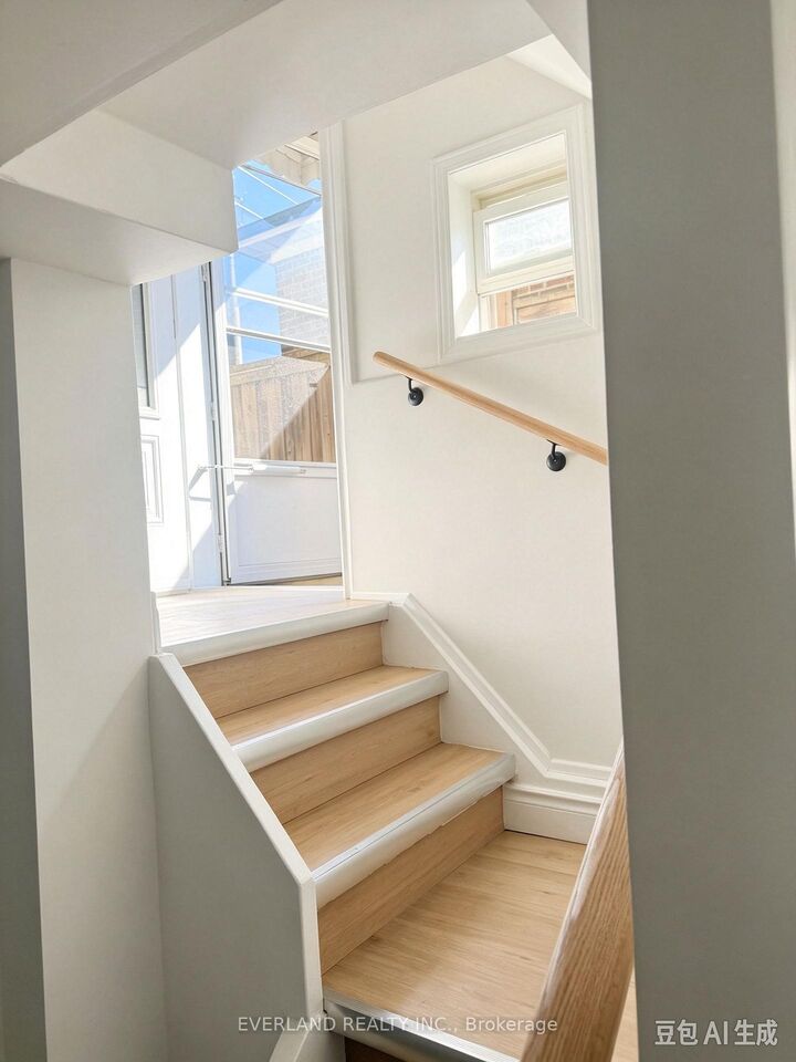 Property Photo:  808 Midland Avenue Bsmt  ON M1K 4E7 