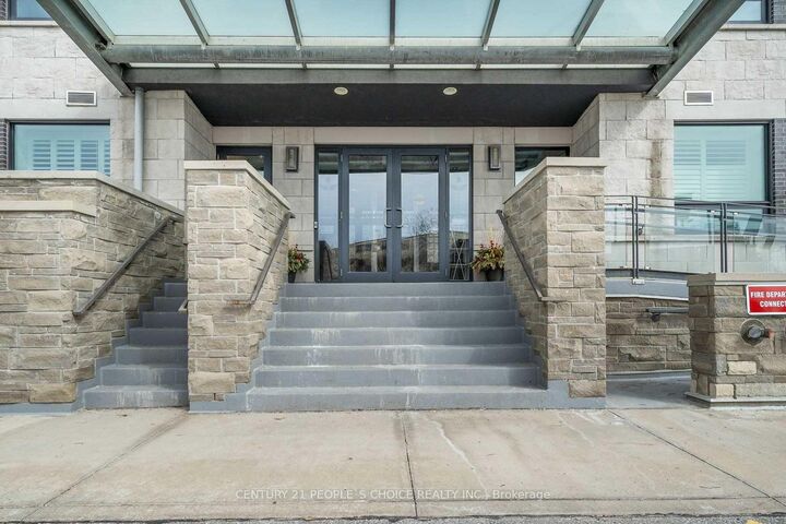 Property Photo:  383 Main Street E 526  ON L9T 1P7 