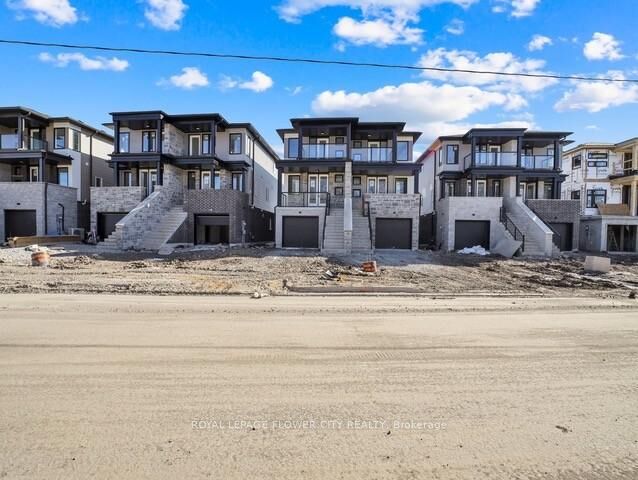 Property Photo:  59 Superior Street  ON L6B 5J9 