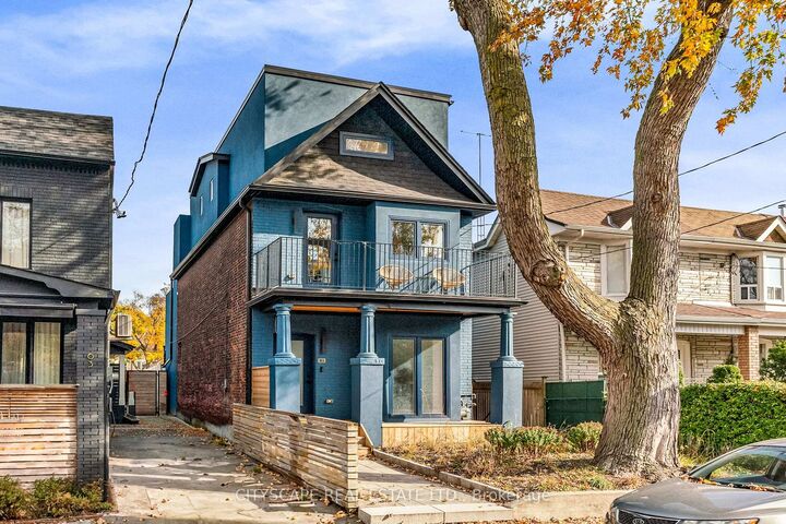 Property Photo:  61 Edwin Avenue Upper  ON M6P 3Z5 