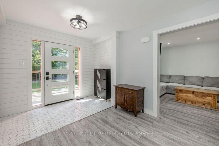 Property Photo:  1844 Oakwood Road  ON L9S 2W1 