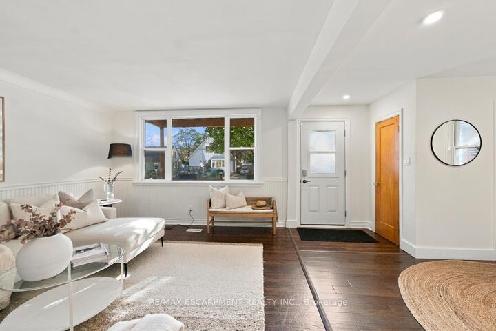 Property Photo:  284 East 21st Street  ON L8V 2T9 