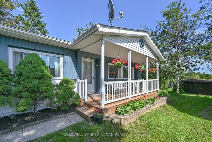 Property Photo:  13 Hawthorne Drive  ON L9S 1P7 