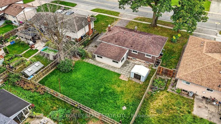 Property Photo:  4452 Dorchester Road  ON L2E 6N4 