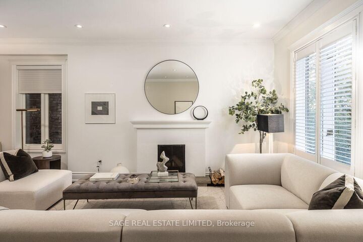 Property Photo:  41 Chicora Avenue  ON M5R 1T7 