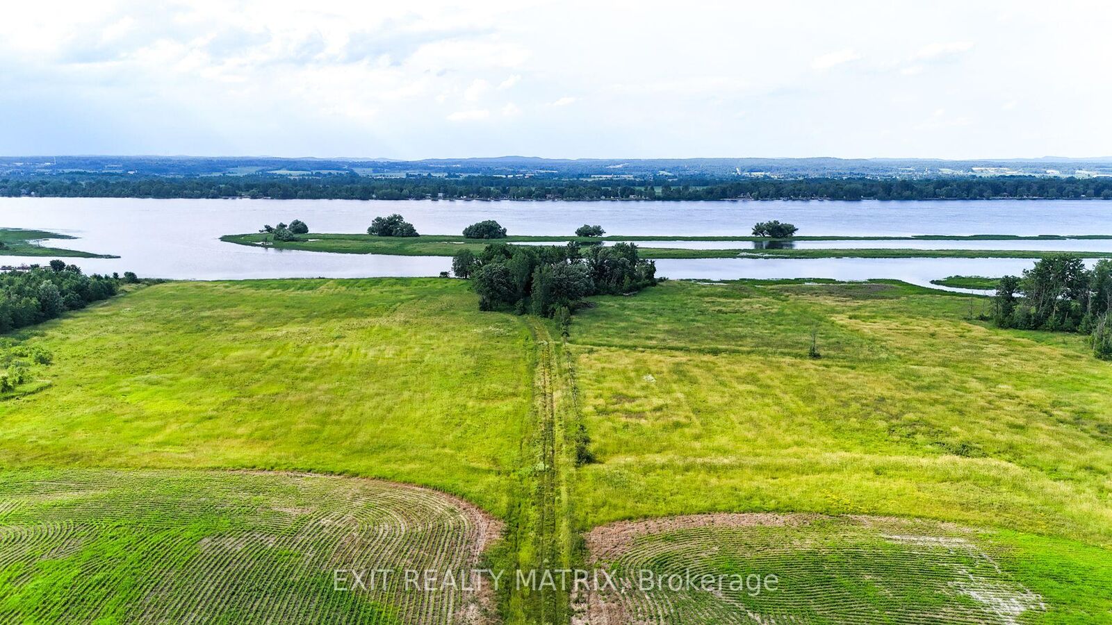 Property Photo:  3521 Old Montreal Road  ON K4C 1C8 