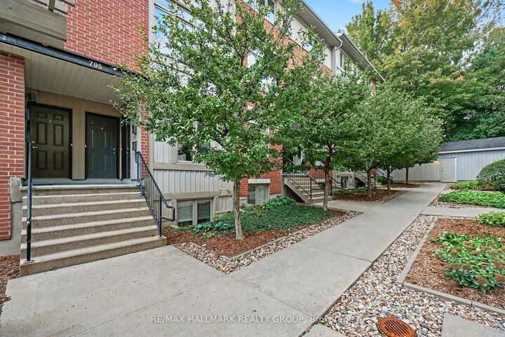 Property Photo:  795 Montreal Road 4  ON K1K 0S9 