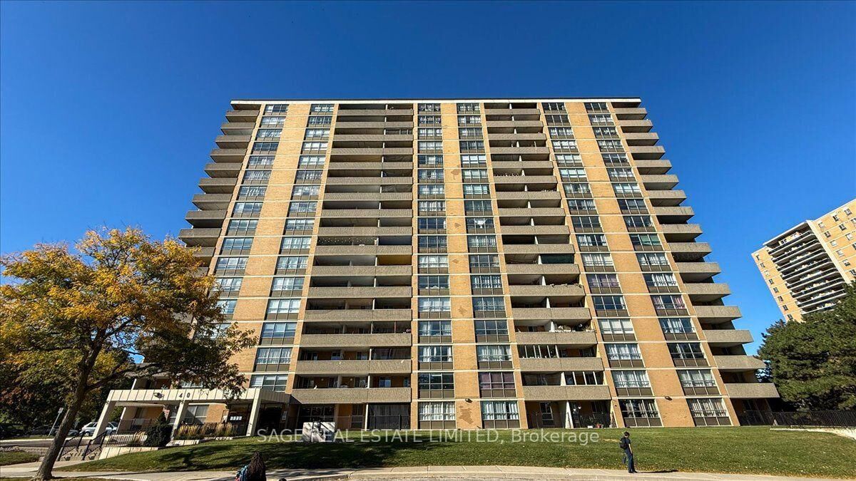 Property Photo: 40 Panorama Court ON M9V 4M1