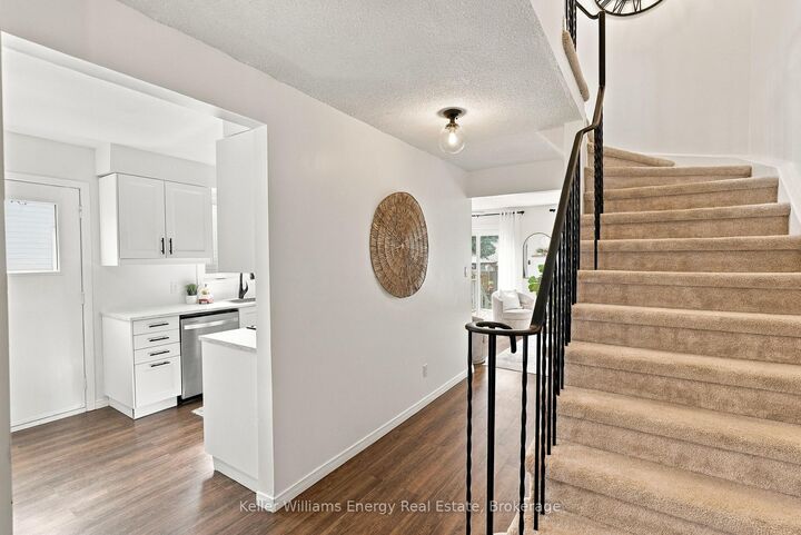 Property Photo:  6 Overbank Drive  ON L1J 7X9 
