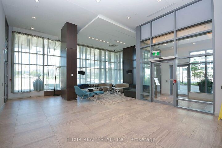 Property Photo:  2560 Eglinton Avenue W 1903  ON L5S 1V9 