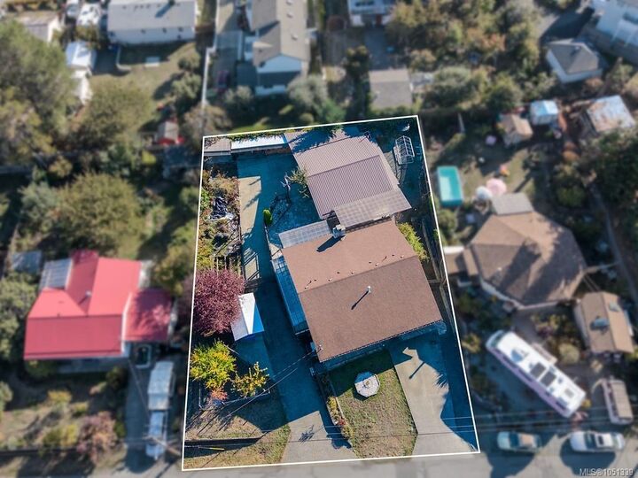 Property Photo:  3234 Douglas St  BC V0R 1K2 