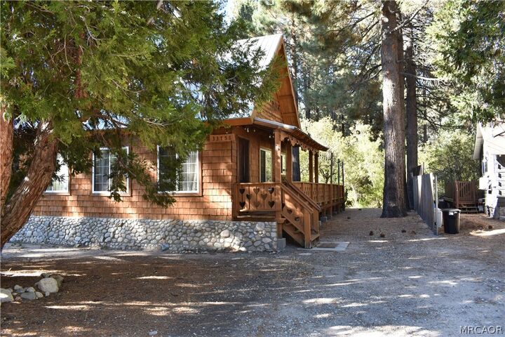 Property Photo: 33758 Meadow Lane CA 92341