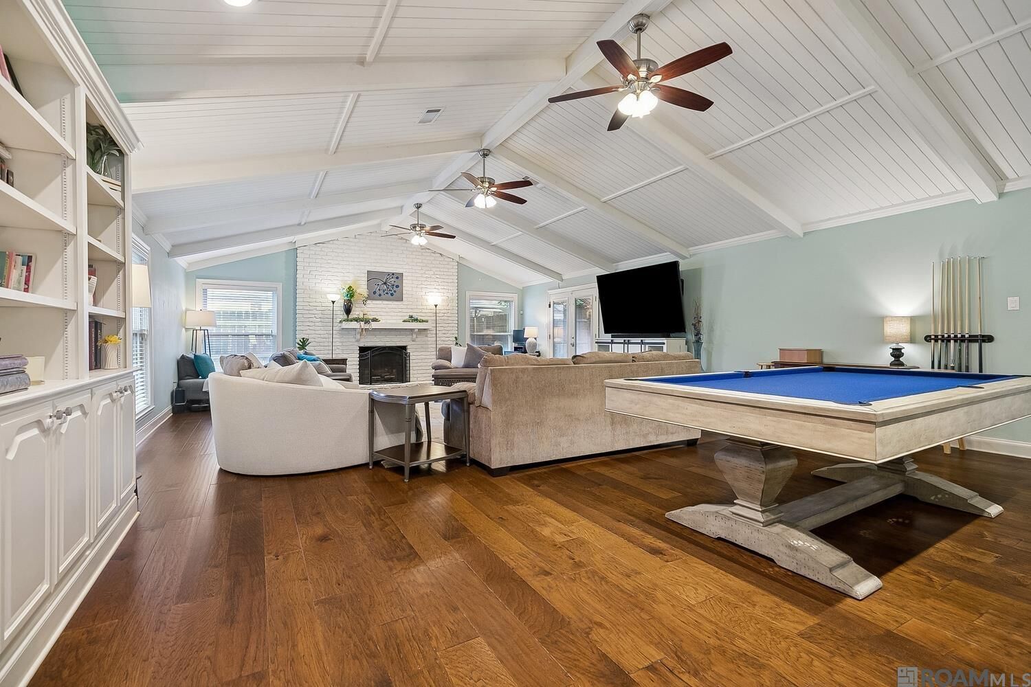Property Photo:  1233 Crossbow Dr  LA 70816 