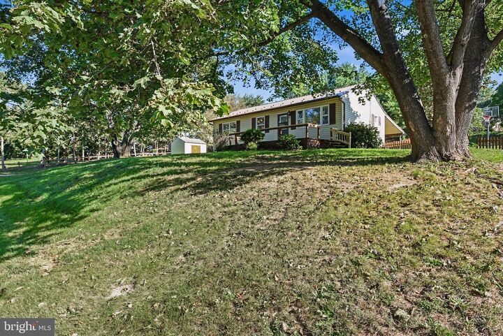 Property Photo:  10 Stine Avenue  PA 17013 