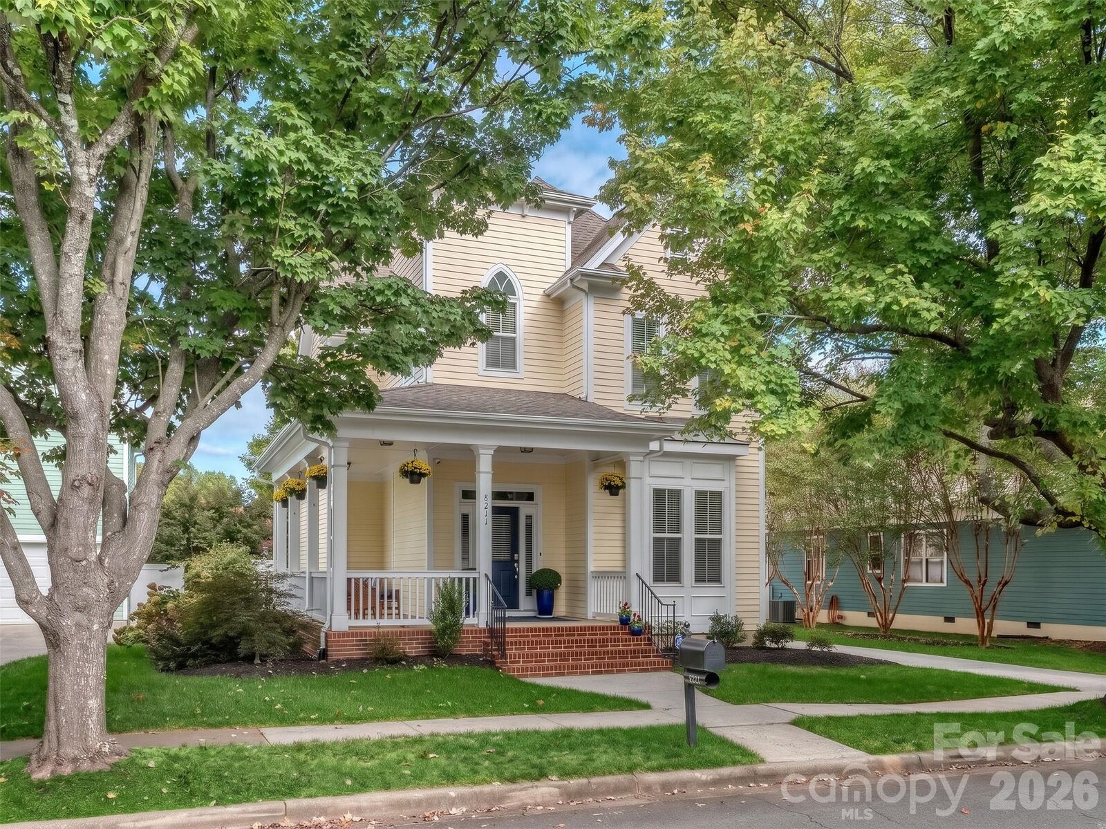 Property Photo: 8211 Strandhill Road NC 28078